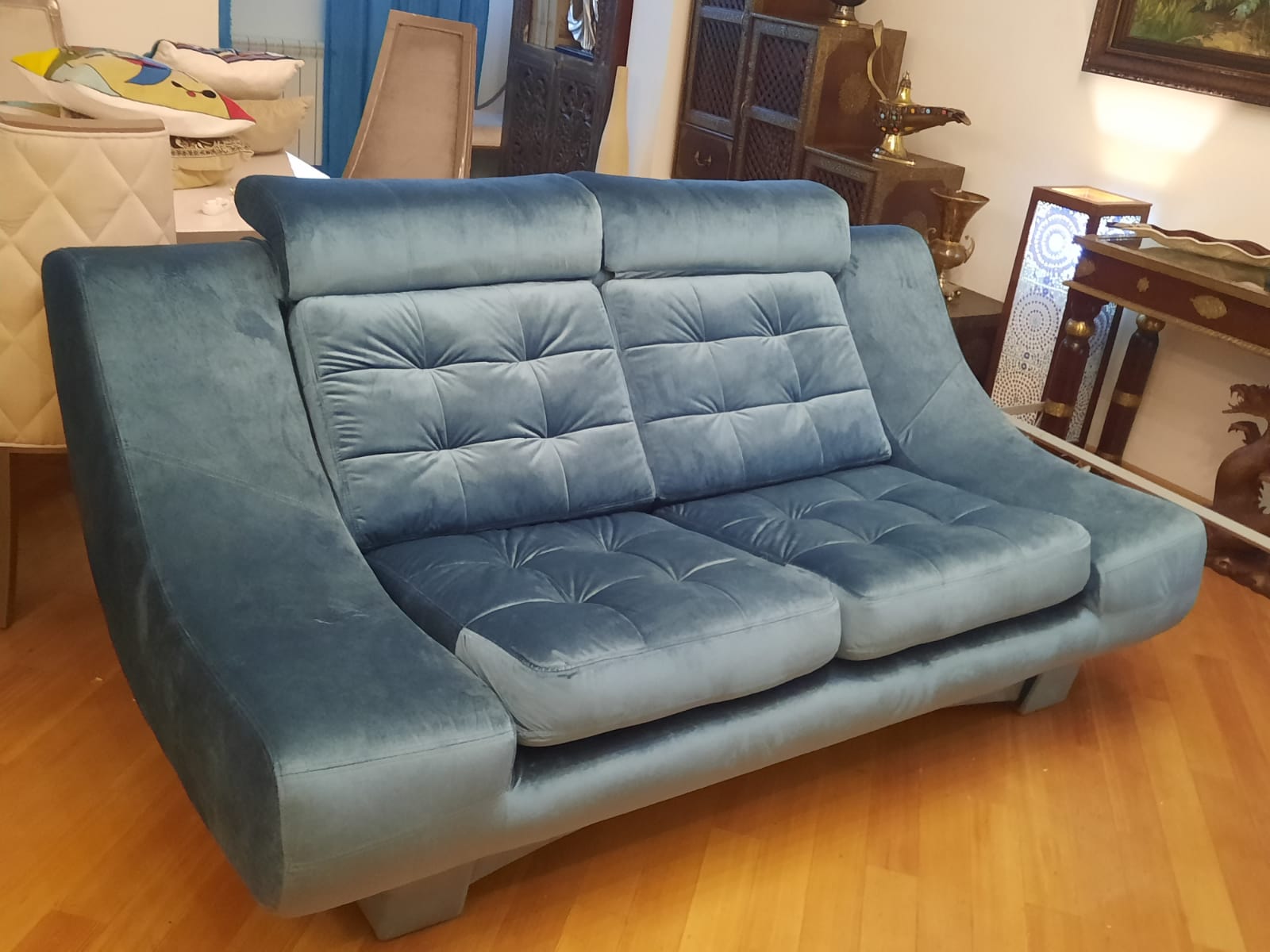 Обивка дивана на дому. Каменское